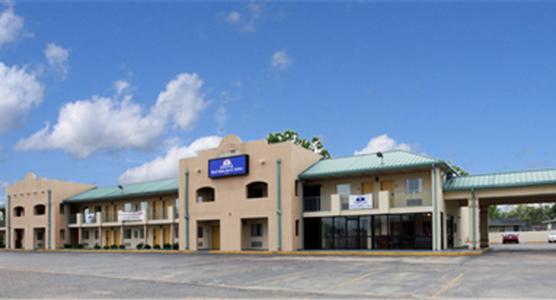 Americas Best Value Inn & Suites - Senatobia Esterno foto